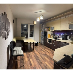 Продается 2-комн. квартира, 59 м²
Расположение
