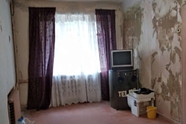 9 января 244 1-к. квартира, 33 м², 1/3 эт.